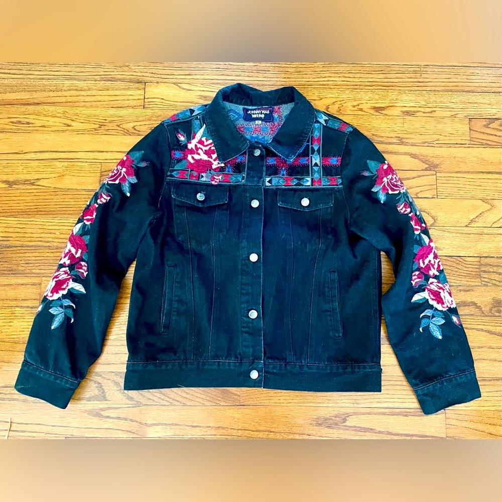 Johnny Was Workshop Rae Black Denim Floral Tribal Embroidered Jacket Size Medium